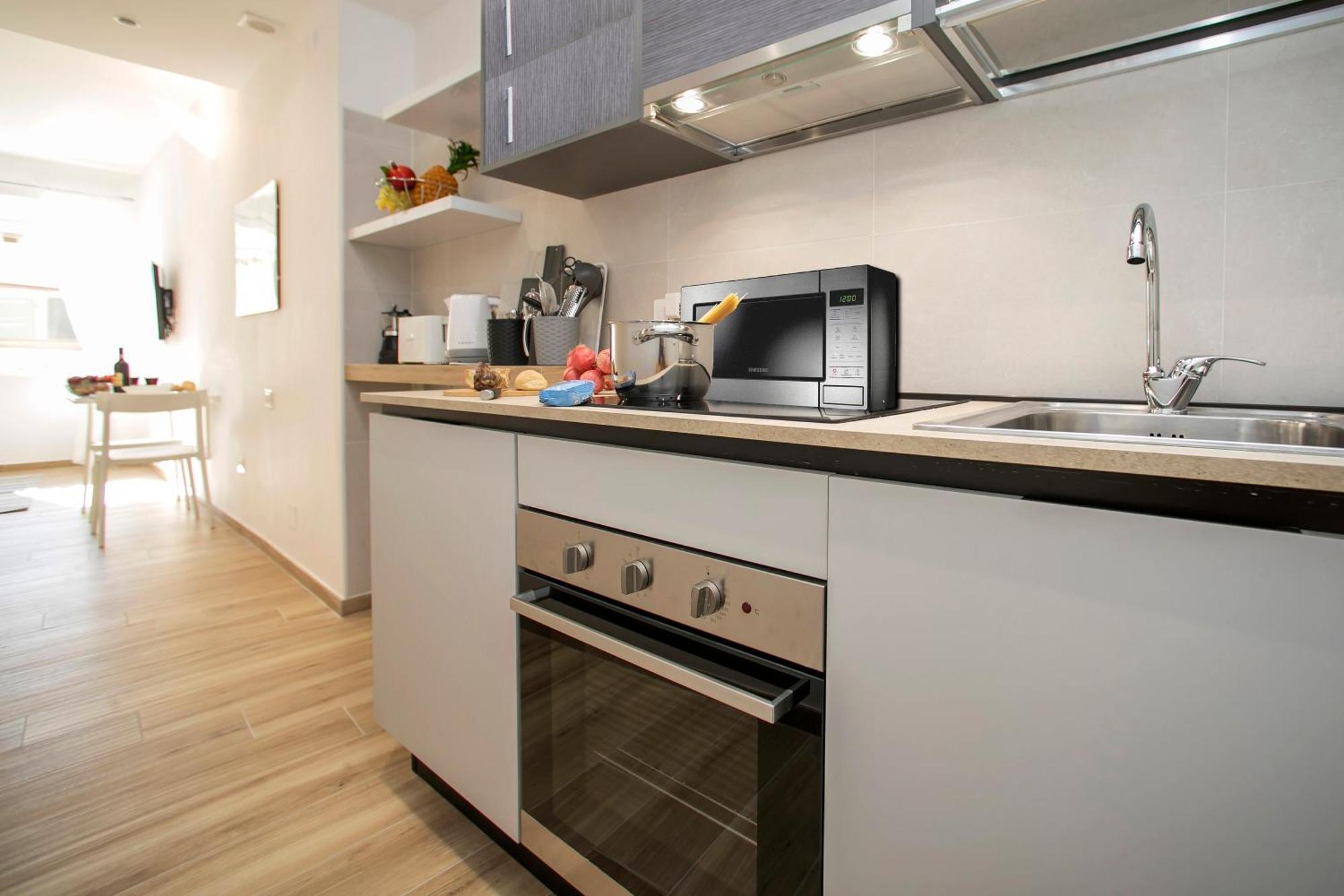 Nido Sui Tetti Di Riva Del Garda - Happy Rentals Ngoại thất bức ảnh